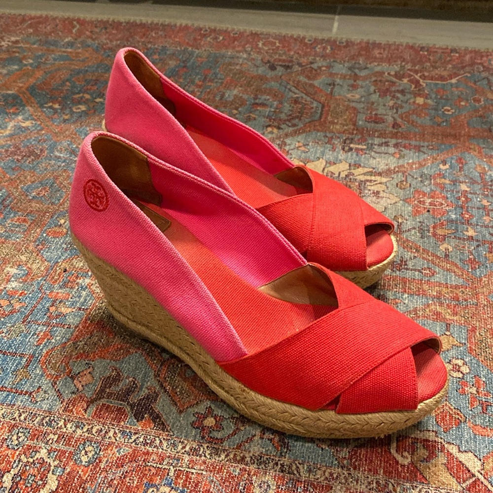 Tory Burch Filipa Colorblock Red & Pink Espadrille Wedge Peep Toe Sandals Sz 8